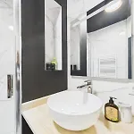 Mazarin Apartment- Private Parking Apartment Metz